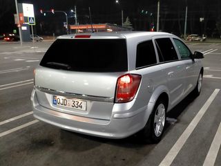 Opel Astra foto 3