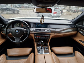 BMW 7 Series foto 9