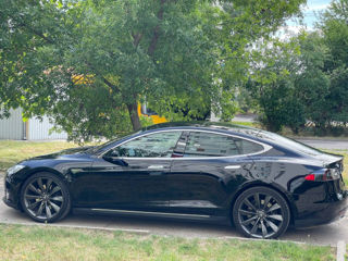 Tesla Model S foto 5