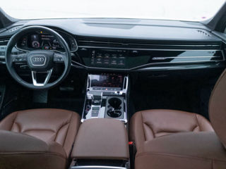 Audi Q7 foto 8