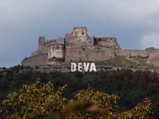 Excursie la Castelul Corvinilor+Cetatea Deva+Manastirea Prislop-130 EURO/1 persoana