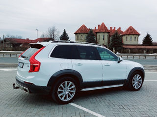 Volvo XC90 foto 6