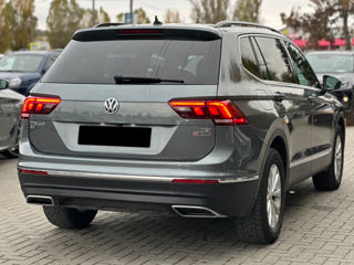 Volkswagen Tiguan foto 3