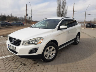 Volvo XC60 foto 4