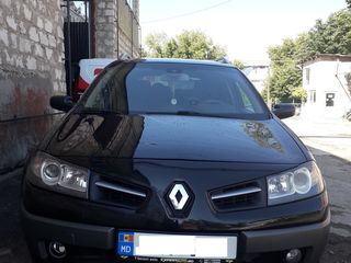 Renault Megane foto 1