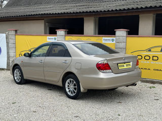 Toyota Camry foto 5