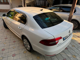 Skoda Superb foto 3