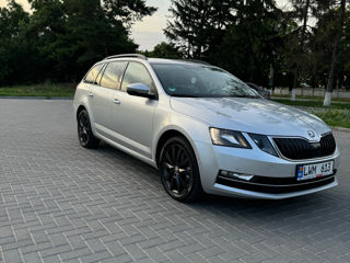 Skoda Octavia foto 2