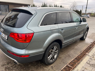 Audi Q7 foto 4