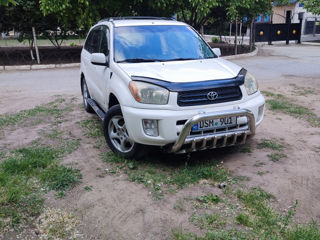 Toyota Rav 4 foto 2