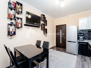 Apartament cu 2 camere, 71 m², Buiucani, Chișinău foto 7