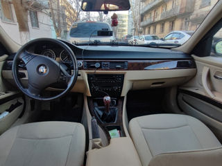 BMW 3 Series foto 3