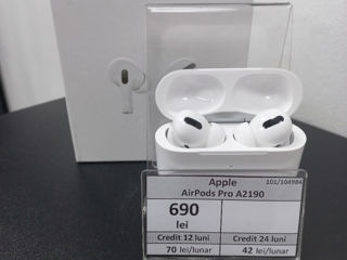Apple AirPods Pro 690 lei