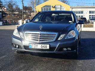 Mercedes E-Class foto 5