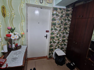 Apartament cu 2 camere, 45 m², Centru, Florești foto 4