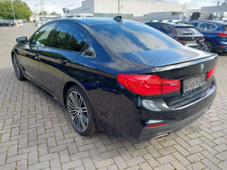 BMW 5 Series foto 3