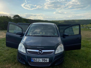 Opel Zafira foto 4