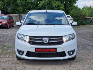 Dacia Sandero foto 2