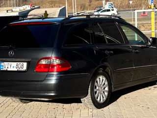 Mercedes E-Class foto 16