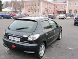 Peugeot 206 foto 2