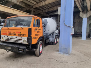 KAMAZ Mixer foto 1