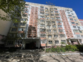 1-комн. кв., 38 м², 3/9 эт.