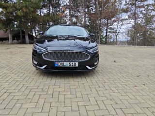 Ford Fusion foto 3