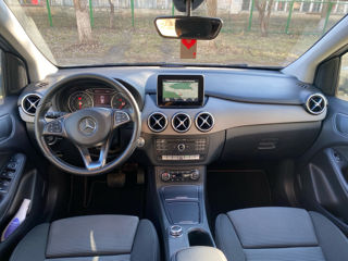 Mercedes B-Class foto 8