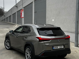 Lexus UX foto 3