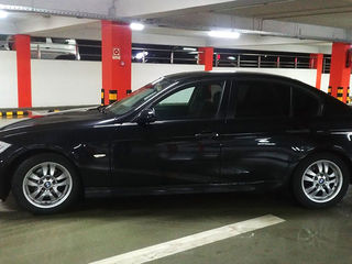 BMW 3 Series foto 2