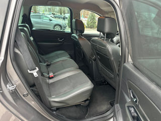 Renault Scenic foto 13