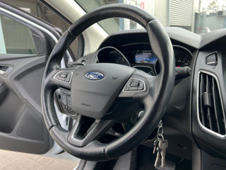 Ford Focus foto 9