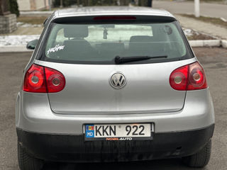 Volkswagen Golf foto 5