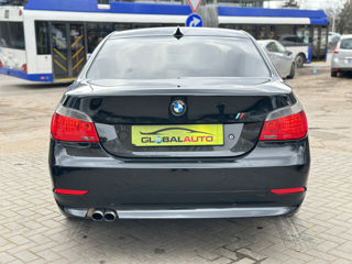 BMW 5 Series foto 4