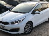 Kia Ceed foto 1