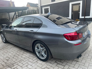 BMW 5 Series foto 5