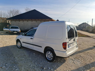 Volkswagen Caddy foto 2