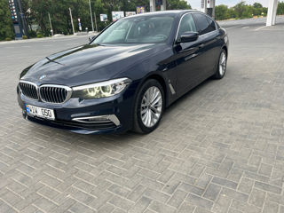 BMW 5 Series foto 2