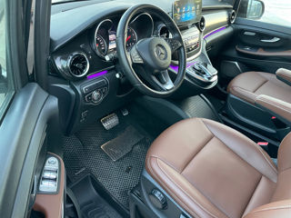 Mercedes V-Class foto 14