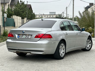 BMW 7 Series foto 7