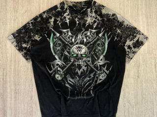 Affliction type t-shirt (светиться в темноте)