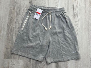 Nike fleece grey shorts foto 1