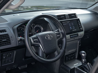 Toyota Land Cruiser Prado фото 6