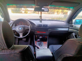 BMW 5 Series foto 10