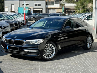 BMW 5 Series foto 1