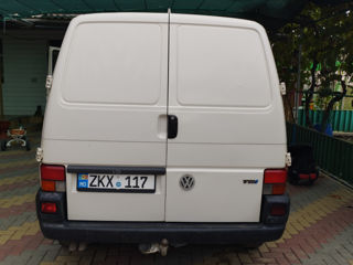 Volkswagen T4 foto 2