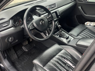 Skoda Superb foto 7