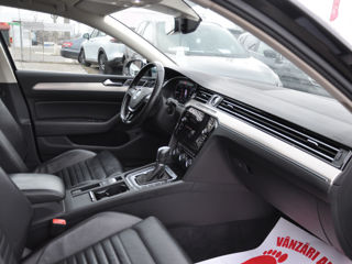 Volkswagen Passat foto 10