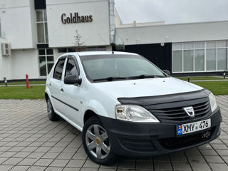 Dacia Logan foto 2