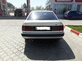 Audi 100 foto 6